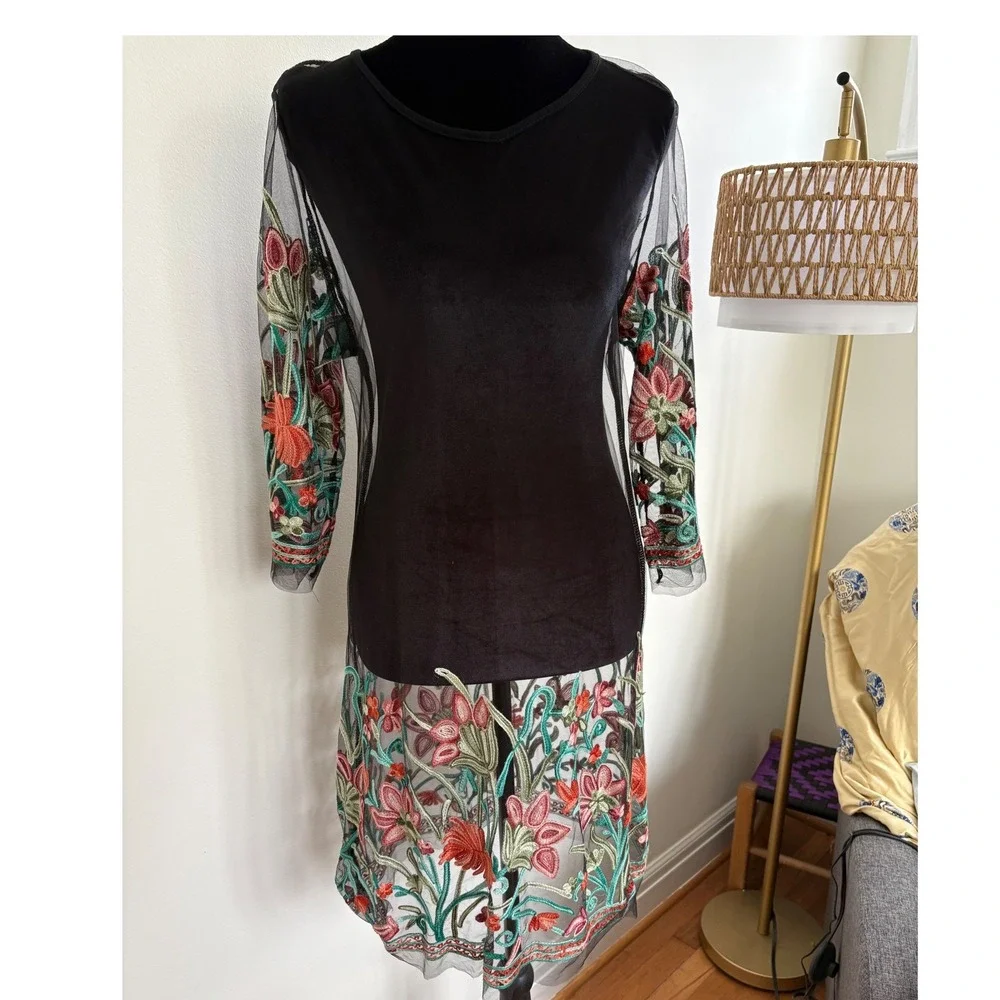 Floral‎ Embroidered Sheer Mesh Overlay Dress Black Long Sleeve Boho Mid Length